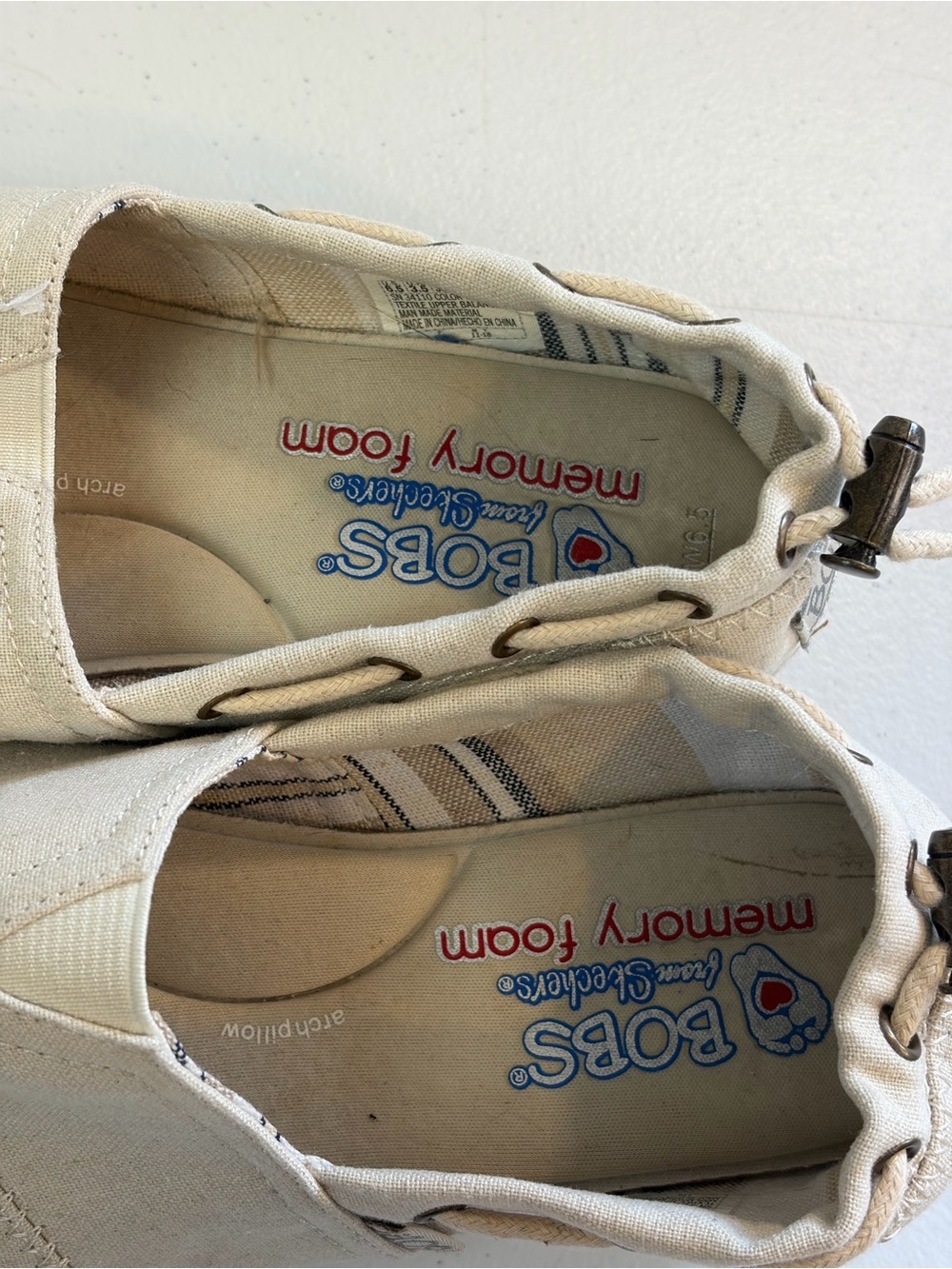 Skechers Bobs Highlights High Jinx Slip On Shoes Comfort Espadrille Beige 6.5 - Picture 7 of 10